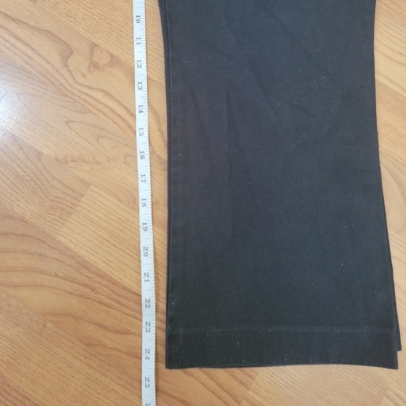 𝅺Banana Republic Martin Black Cropped Size 10 - Picture 3 of 8